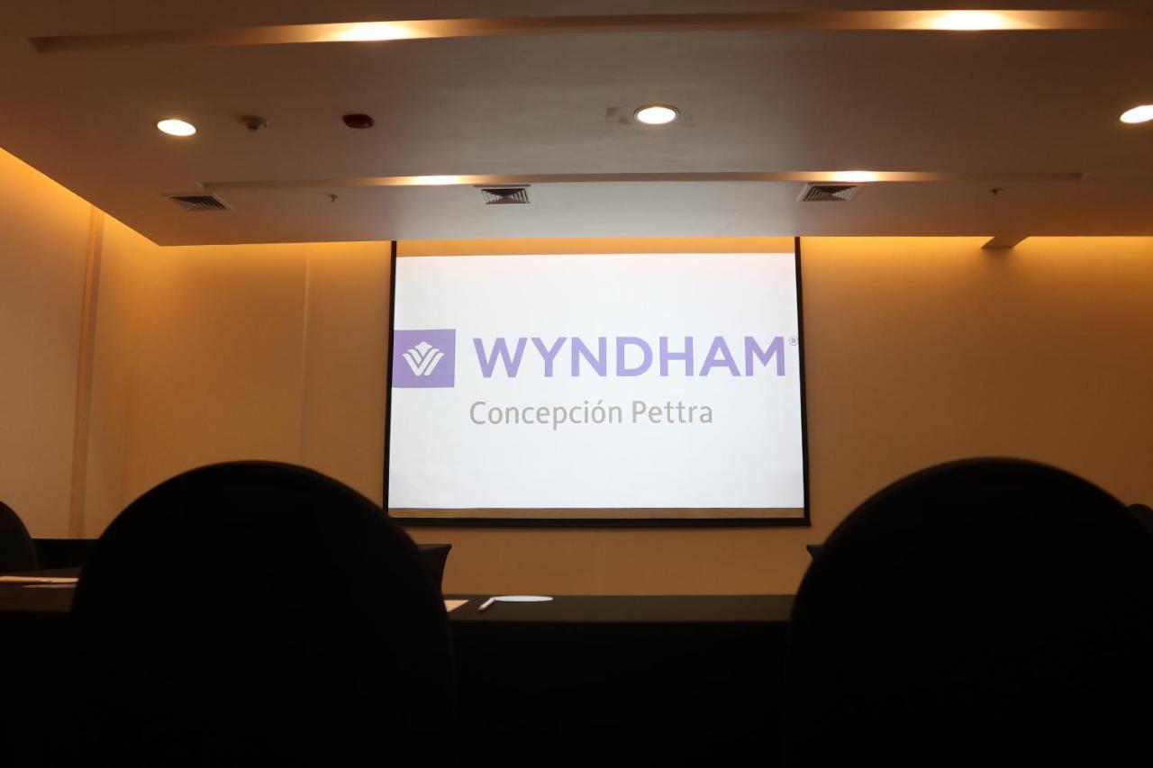 Hotel Wyndham Concepcion Pettra Exteriér fotografie Wyndham Concepción Petta